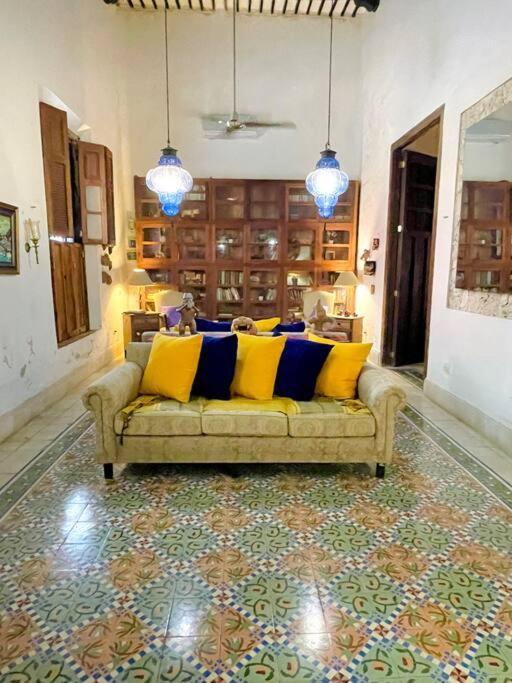 House Dzalbay Santa Lucia With Hot Tub Villa Merida Luaran gambar