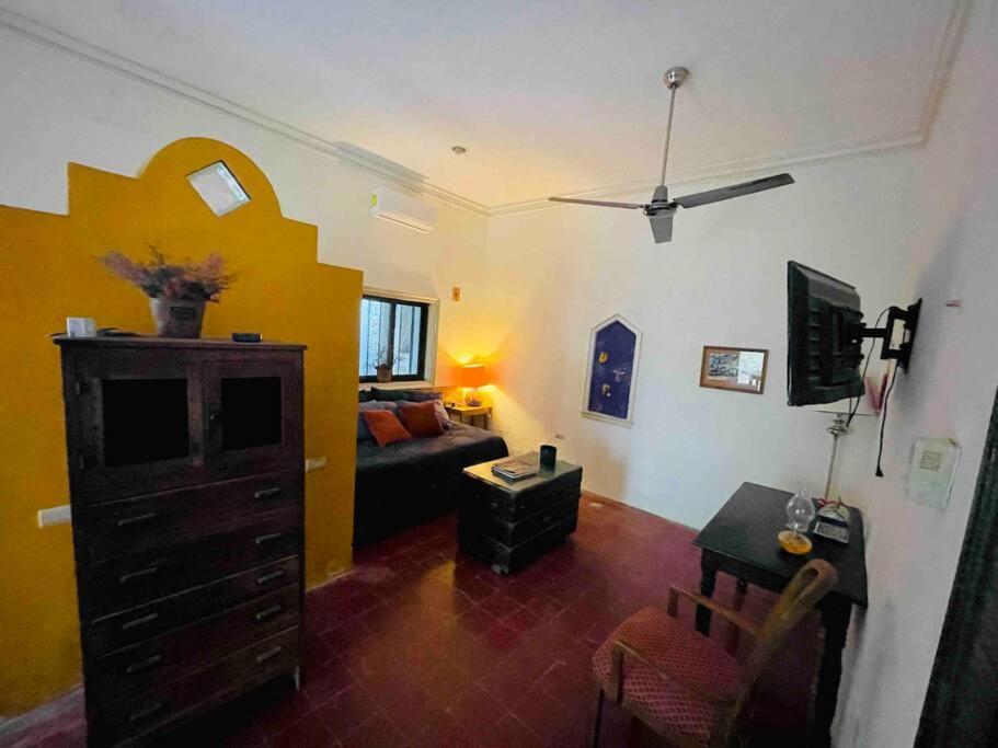 House Dzalbay Santa Lucia With Hot Tub Villa Merida Luaran gambar